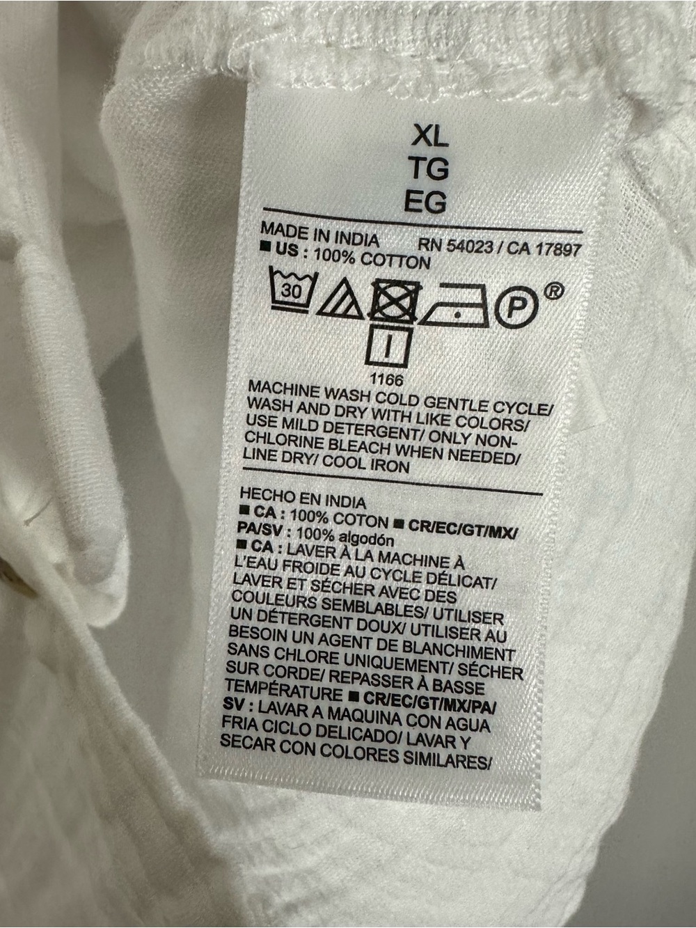 Old Navy White Short-Sleeve Gauze Button-Down Shirt XL NWT Classic Summer Staple - Picture 6 of 6